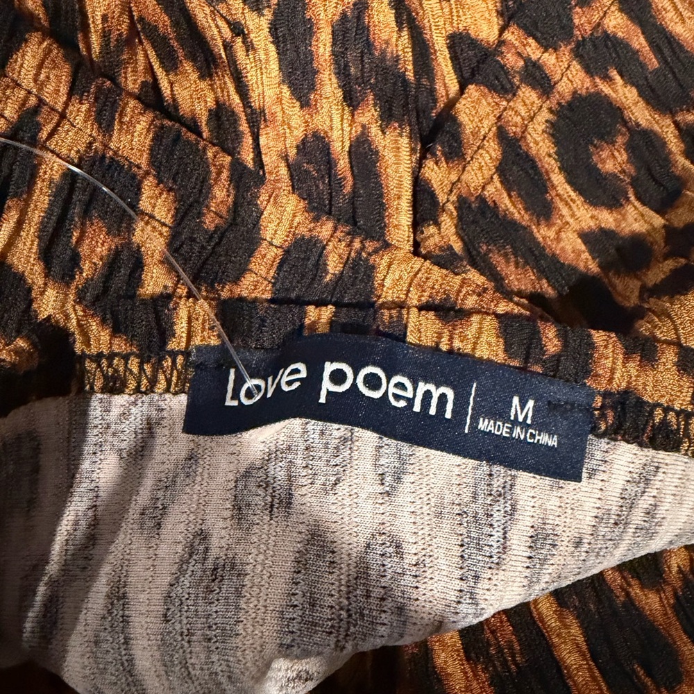 Stylish Leopard Print Halter Blouse - Picture 3 of 3